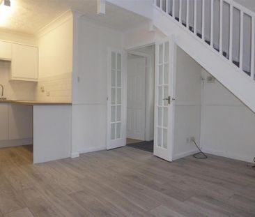 1 bedroom terraced house to rent - Photo 4