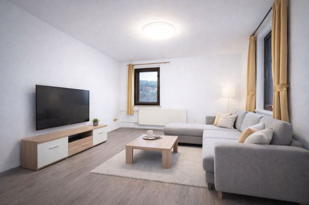 Pronájem bytu 3+1 95 m², Úštěk - Photo 1