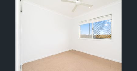 PERFECT FOUR BEDROOM FAMILY HOME - $665 Per Week Increasing to $715 On 17/11/2026 - Photo 4