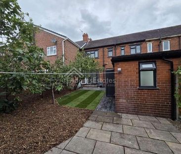 Hawthorne Avenue, Batley, WF17 - Photo 3