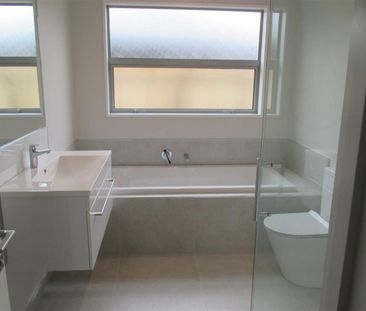 5 Perendale Street, Belfast - Photo 6