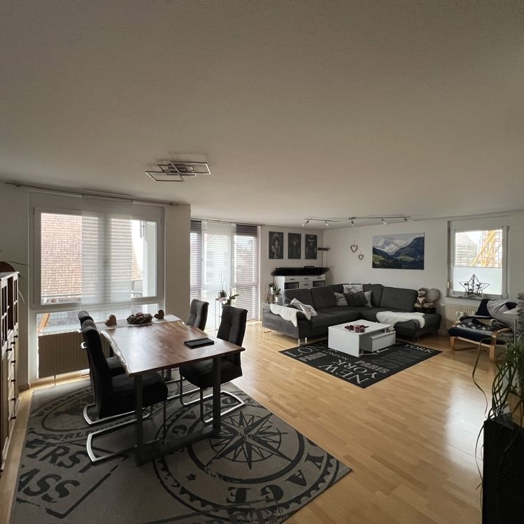 Großzügige Drei-Zimmer-OG-Wohnung mit Ost- und Westbalkon - Foto 1