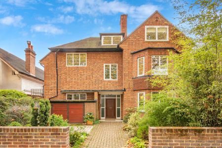 3 bedroom flat to rent - Photo 5