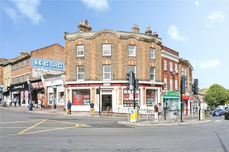property to rent Havelock Walk, 2 - 4 London Road, London, SE23 - Photo 4