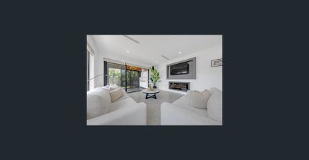 Family comfort and style in premium Location - Photo 5