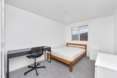 4 bedroom house share to rent - Photo 2