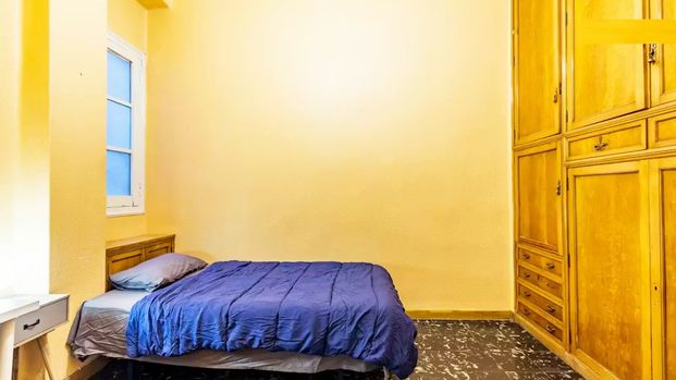 Carrer Pervindre, Valencia, Valencian Community 46006 - Photo 1