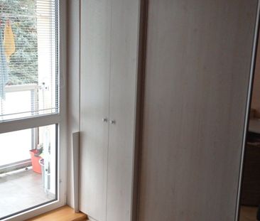 NA PRENÁJOM 2-IZBOVÝ BYT S GARÁŽOU A MOŽNOSŤOU VYUŽÍVANIA ZÁHRADY –... – Fotografia 4