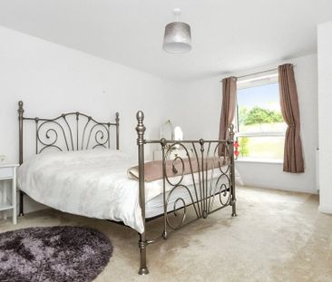 1 bedroom property to rent - Photo 2
