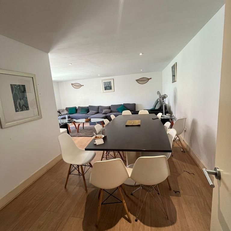 3 Bed Flat | £735 pw - Photo 1