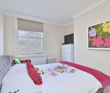 4 bedroom end of terrace house to rent - Photo 5