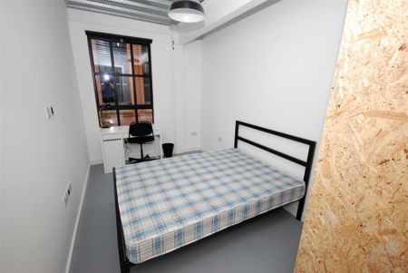 1 bedroom private hall to rent - Photo 5