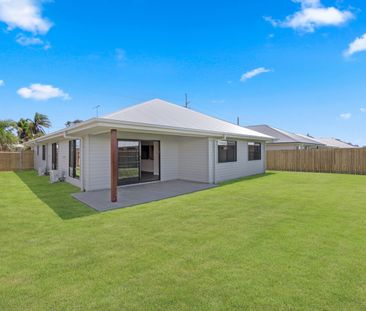 71 Hythe Street, Pialba, Qld 4655 - Photo 3