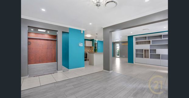 Spacious & Stylish Family Living & Convenience in the Heart of Bungarribee!! - Photo 1