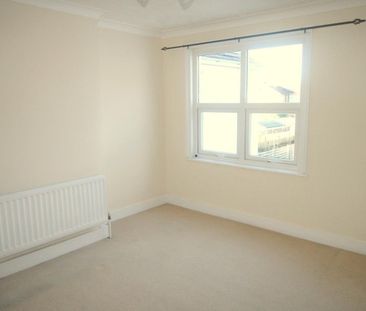 The Drive West Worthing West Sussex - Photo 3