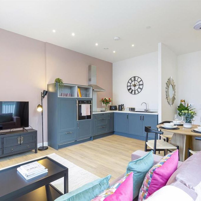 3 bedroom apartment to rent - Photo 1