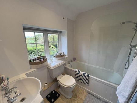 3 bedroom cottage to rent - Photo 4