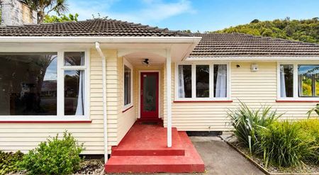 81 OWEN STREET - Photo 5