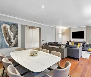 3 Bed Flat, Thurloe Place, SW7 - Photo 3