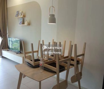 Laurel Residence - Photo 3