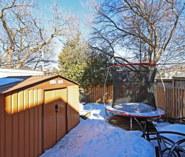 For Lease - 139 Greenwood Avenue, Toronto, Ontario - Photo 4