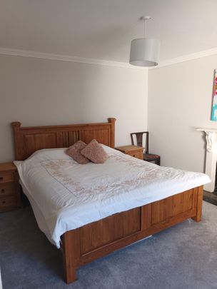 Beautiful Georgian home in the heart of Bray - Photo 1