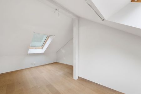 Charmant duplex atypique au coeur du centre-ville! - Photo 2