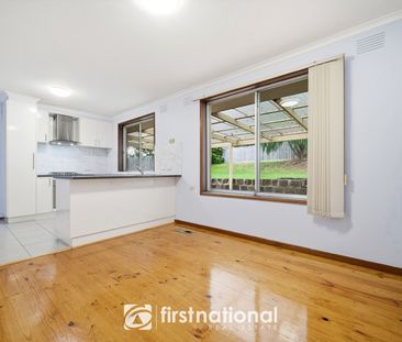 76 Essex Park Drive, Endeavour Hills - Photo 5