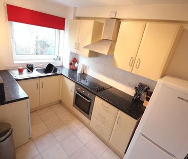 Grosvenor Park Gardens, Hyde Park - Photo 3