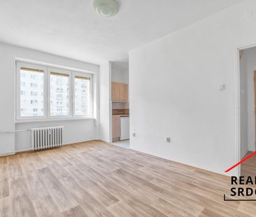 Pronájem bytu 1+kk 21 m² - Photo 1
