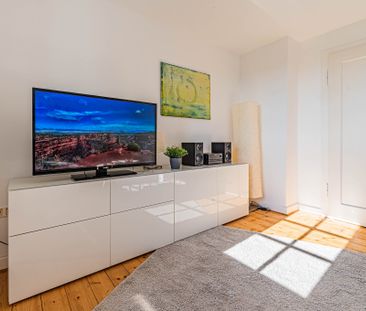 City-Residence: Schöne gemütliche 3 Zimmer Wohnung in grüner Lage - Photo 3