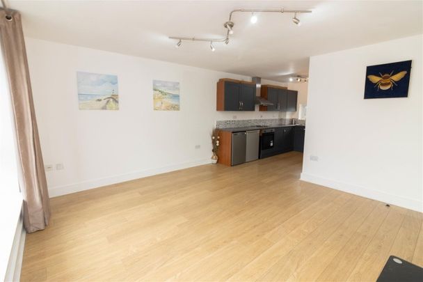 2 Bedroom Apartment - Fourth Floor - Photo 1
