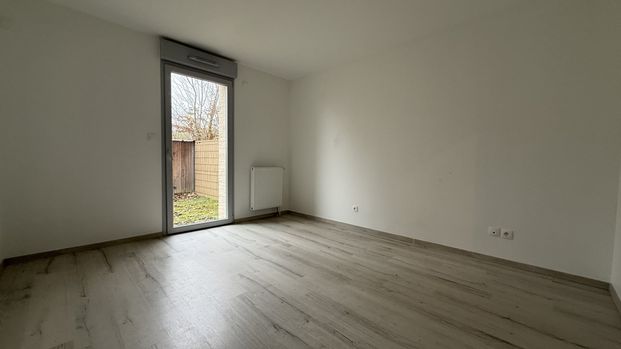 Appartement avec jardin de 250m2 – 3 chambres – 1 box fermé – BEZANNES disponible de suite – LOI PINEL - Photo 1