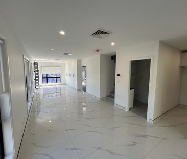 12/104 - 106 Glossop Street, St Marys, NSW 2760 - Photo 2