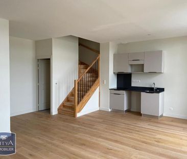 Location Appartement 2 pièces 53m² FONTENAY LE COMTE 85200 - Photo 1