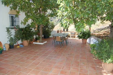 Villa For Long Term Rental In Frigiliana - Photo 4