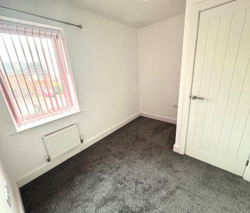 Edgehill Park, Wirral - Photo 3