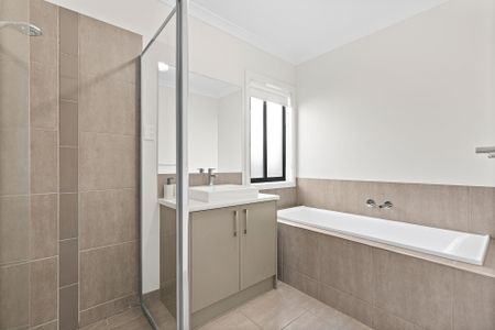 Werribee - Photo 4