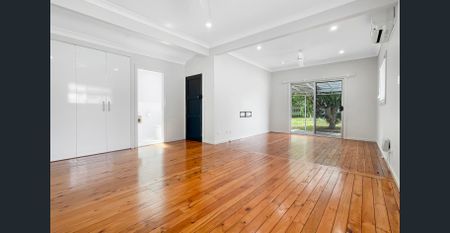 COMFORT, CONVENIENCE AND CHARM - Photo 2