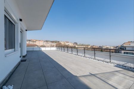 Kiadó felújított lakás - Budapest II. kerület - Fotó 2
