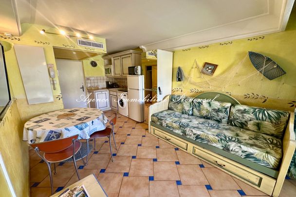 Location Appartement 2 pièces 25m² STE MAXIME 83120 - Photo 1