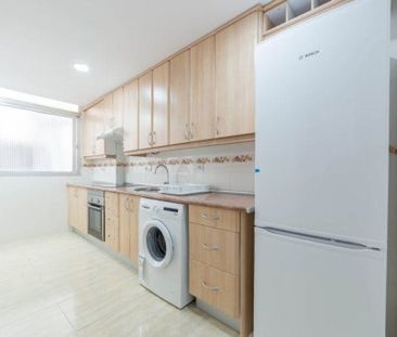 Carrer de lEnginyer José Sirera, Valencia, Valencian Community 46017 - Photo 5