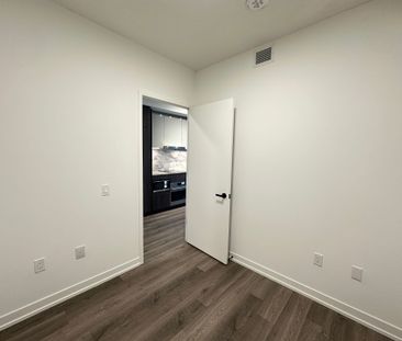 For Lease - 8 Interchange Way Unit# 3011, Vaughan, Ontario - Photo 5