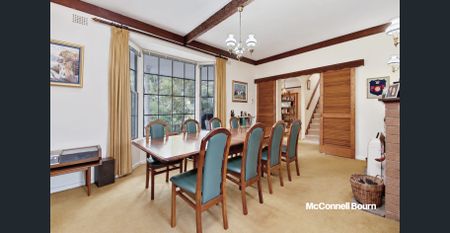Spacious Family Living in a Convenient Frenchs Forest Setting - Photo 5