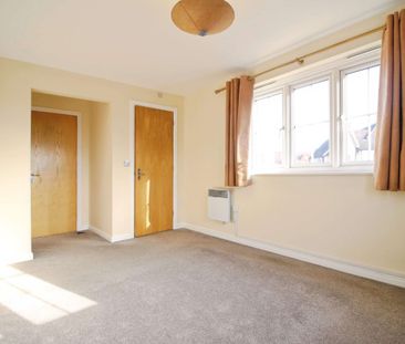 Havisham Drive, Swindon, Swindon, SN25 - Photo 3