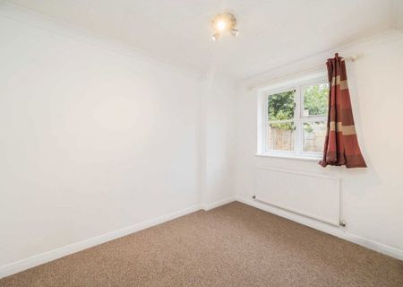 Adelina Mews, SW12 0BG, London - Photo 3