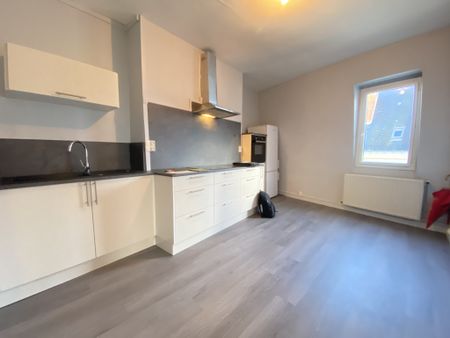Location Appartement 2 pièces 35m² SAUMUR 49400 - Photo 2