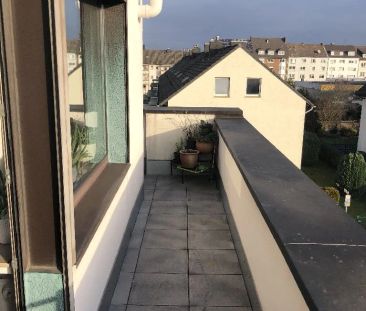 Gepflegte 2-Zimmer-Wohnung mit Balkon im 2. Obergeschoss in Leverku... - Photo 3