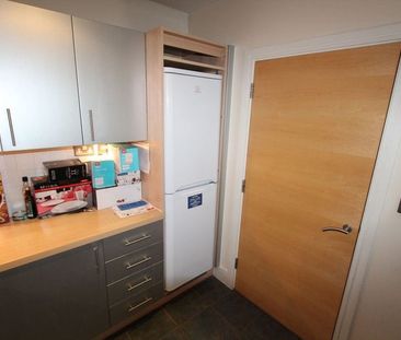 Room in a Shared Flat, Cedar Court, SE1 - Photo 2