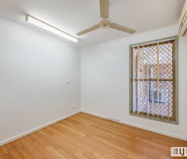 A REFINED RESIDENCE OFFERING COMFORT, SPACE & SUPERB PRACTICALITY - Photo 1